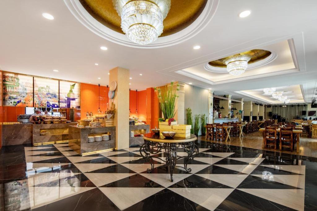 Jinrong International Hotel Шанхай Экстерьер фото
