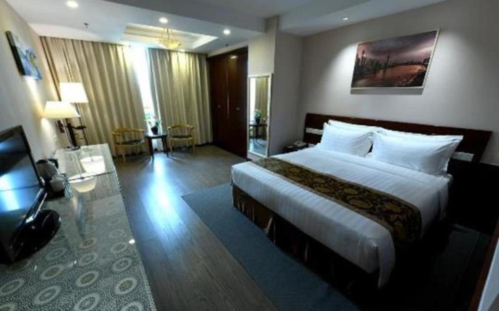 Jinrong International Hotel Шанхай Экстерьер фото