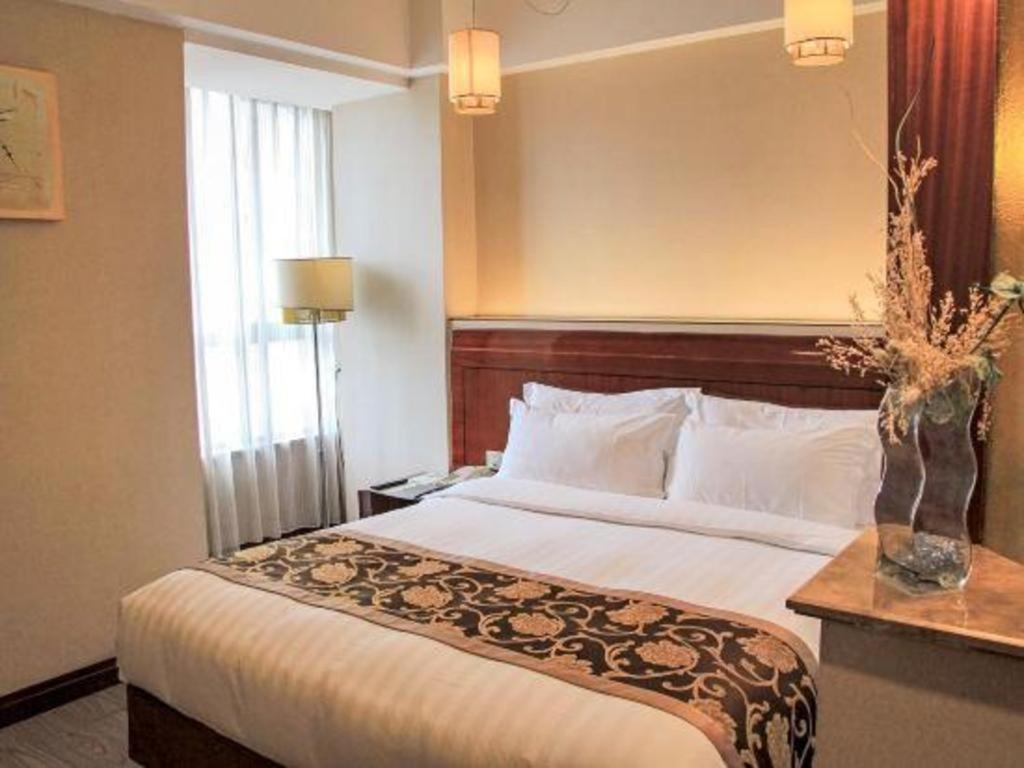 Jinrong International Hotel Шанхай Экстерьер фото